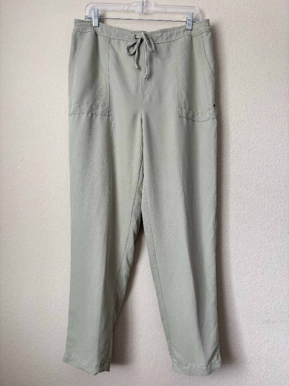 Chico's 12 Utility Sage Green Soft Modal Blend Pants